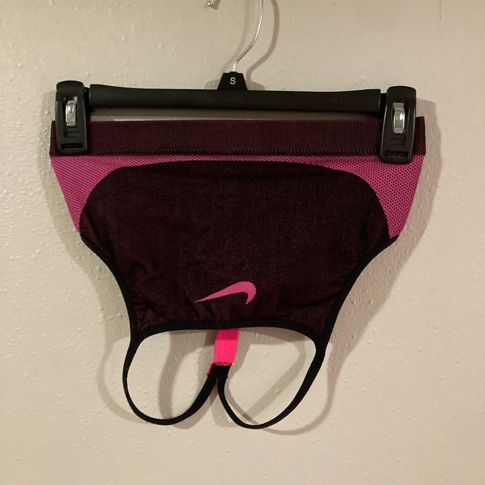 Girl's Nike Pink/Black Seamless Racerback Dri Fit Training Sports Bra Size XL